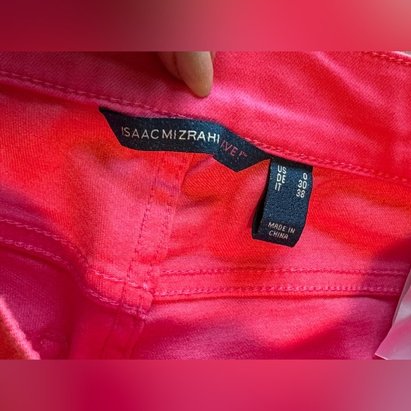 Isaac Mizrahi Vibrant Pink Cropped Pants - Picture 6 of 15